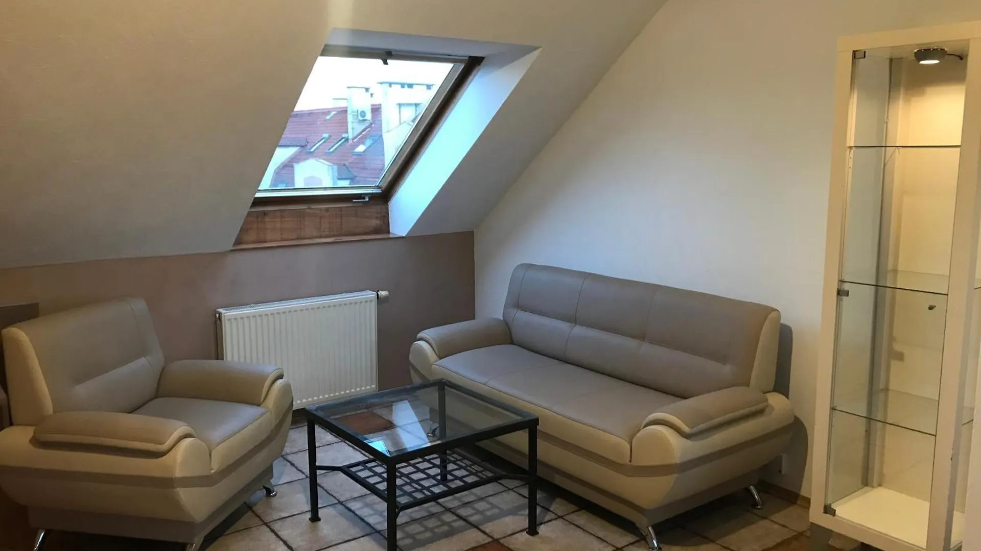Airport Lounge Apartment Wrocław